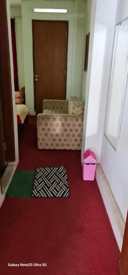 Homestay Triniti Lembang Exterior foto